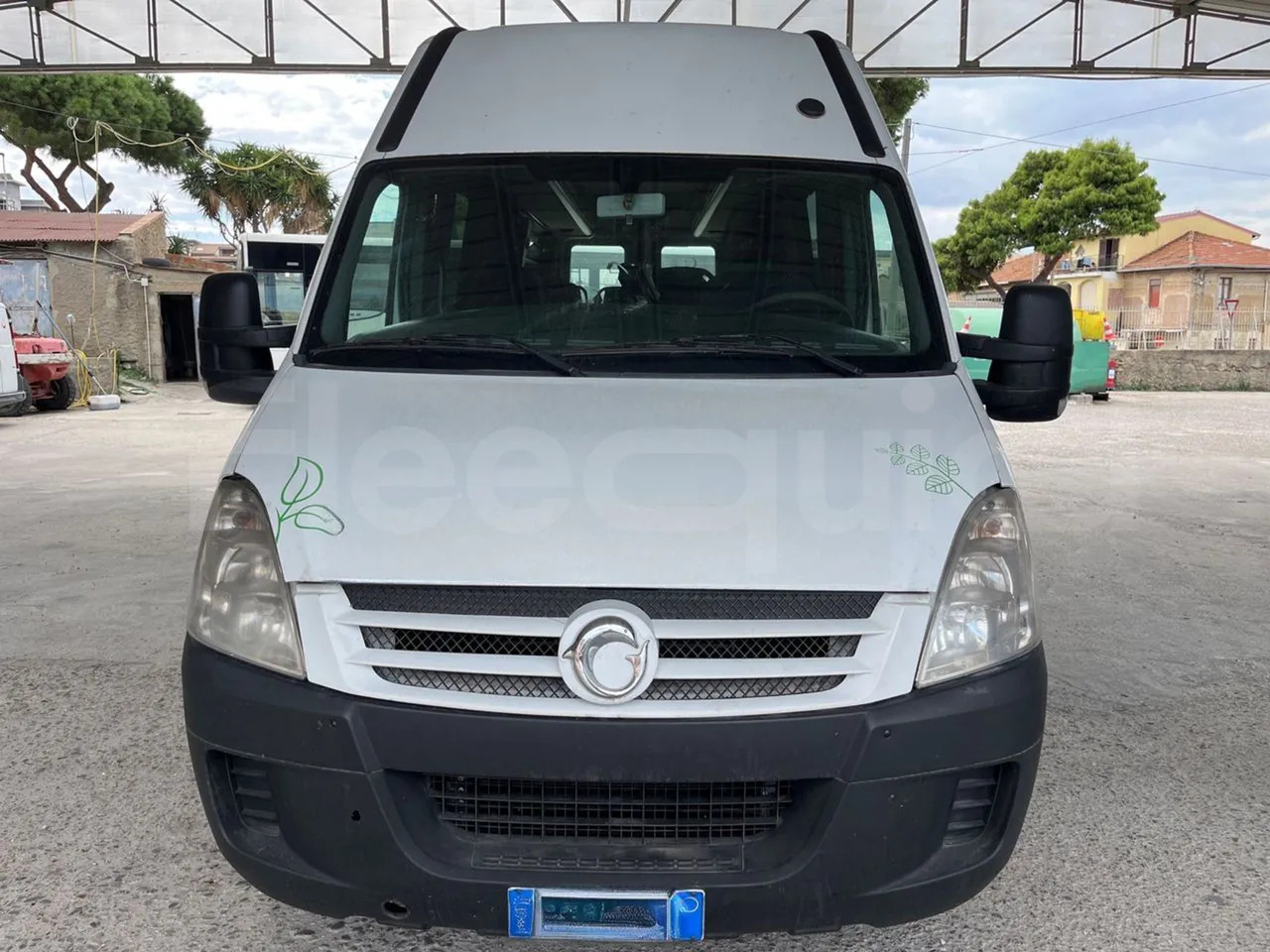 Iveco Daily - אוטובוס בין עירוני: תמונה 2 Iveco Daily - אוטובוס בין עירוני: תמונה 2