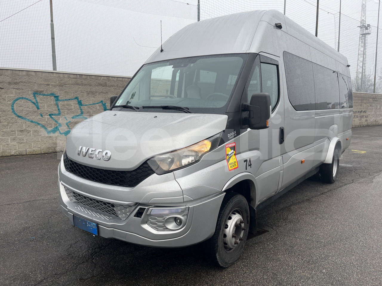Iveco Daily - מיניבוס, כלי רכב מסחרי לנוסעים: תמונה 4 Iveco Daily - מיניבוס, כלי רכב מסחרי לנוסעים: תמונה 4