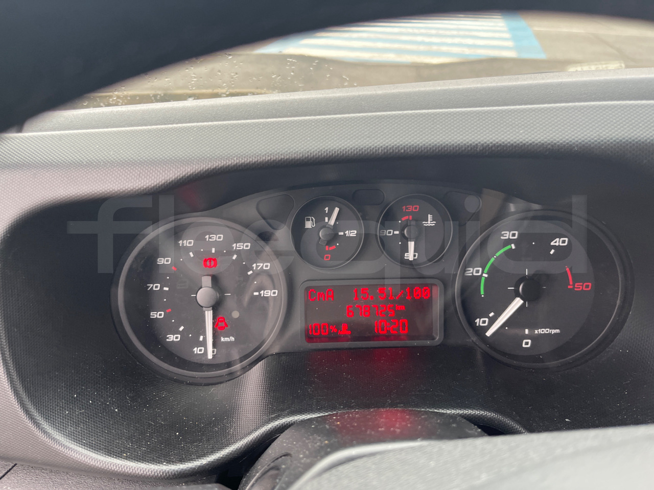 Iveco Daily - אוטובוס פרברים: תמונה 3 Iveco Daily - אוטובוס פרברים: תמונה 3