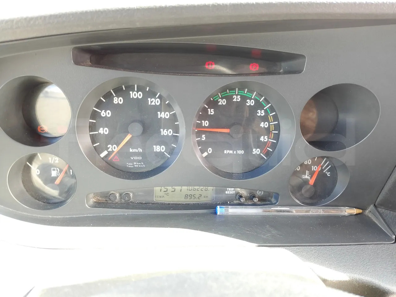 Iveco Daily - מיניבוס, כלי רכב מסחרי לנוסעים: תמונה 3 Iveco Daily - מיניבוס, כלי רכב מסחרי לנוסעים: תמונה 3