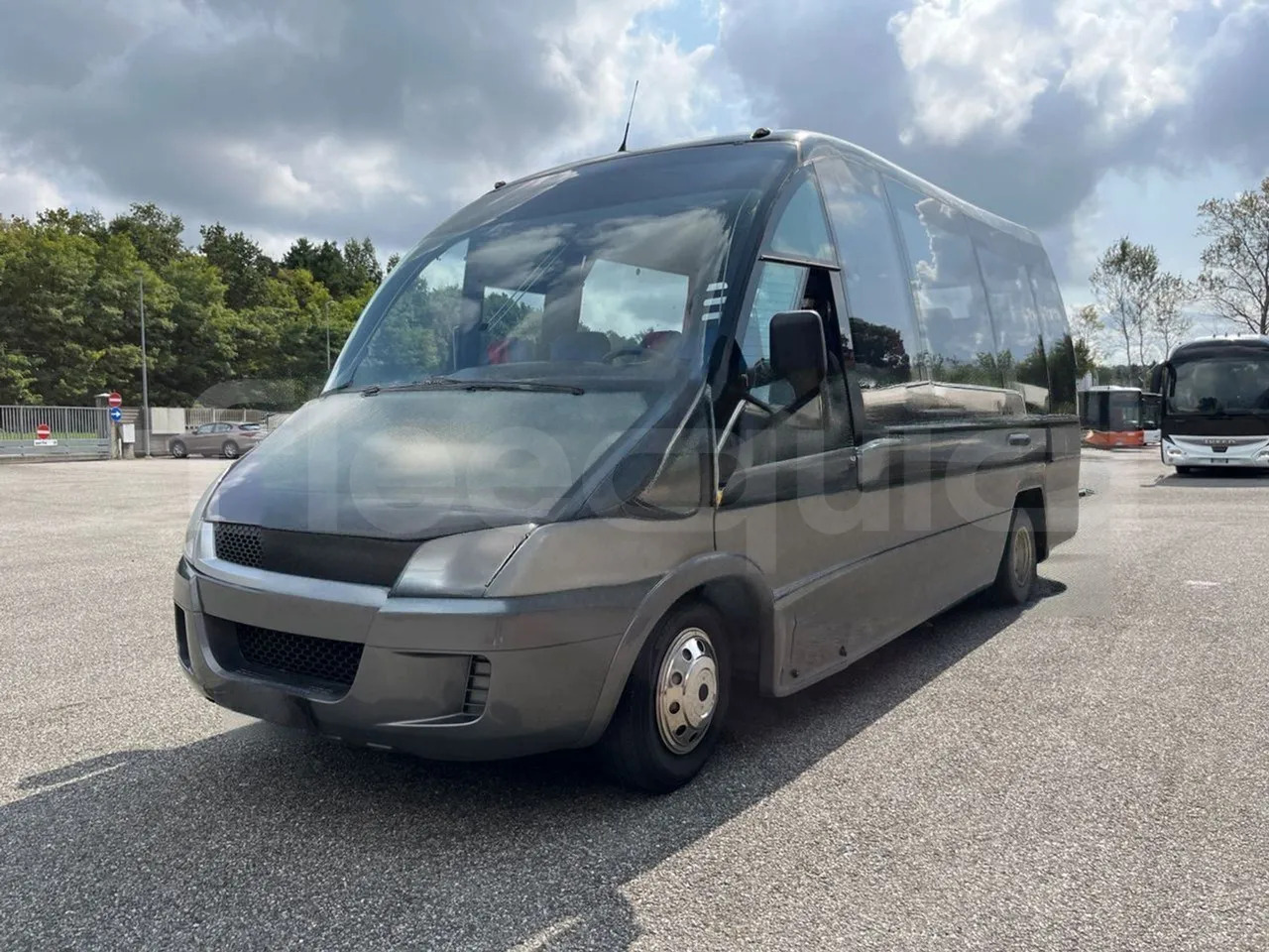 Iveco Daily - מיניבוס, כלי רכב מסחרי לנוסעים: תמונה 4 Iveco Daily - מיניבוס, כלי רכב מסחרי לנוסעים: תמונה 4