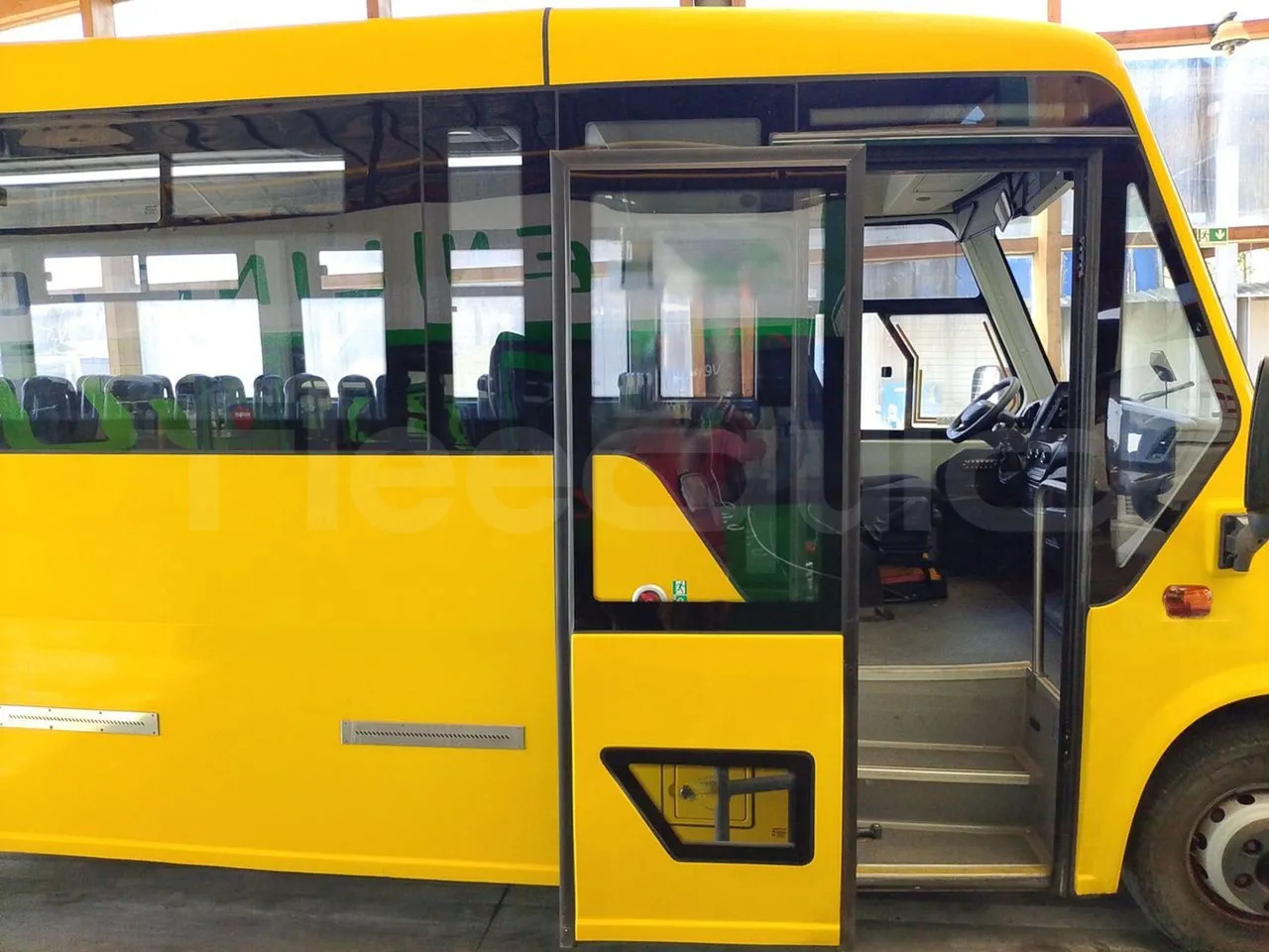 אוטובוס בית ספר Iveco Indcar: תמונה 14