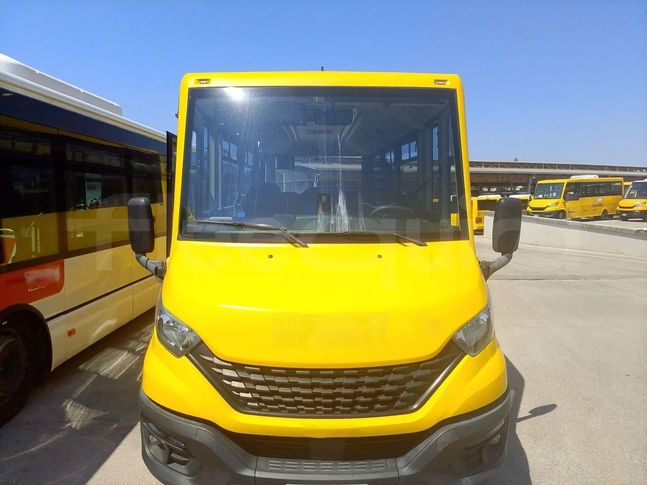 Iveco Indcar - אוטובוס בית ספר: תמונה 2 Iveco Indcar - אוטובוס בית ספר: תמונה 2