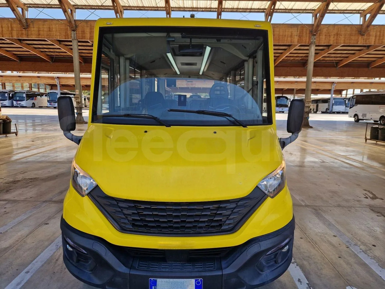 Iveco Indcar - אוטובוס בית ספר: תמונה 1 Iveco Indcar - אוטובוס בית ספר: תמונה 1