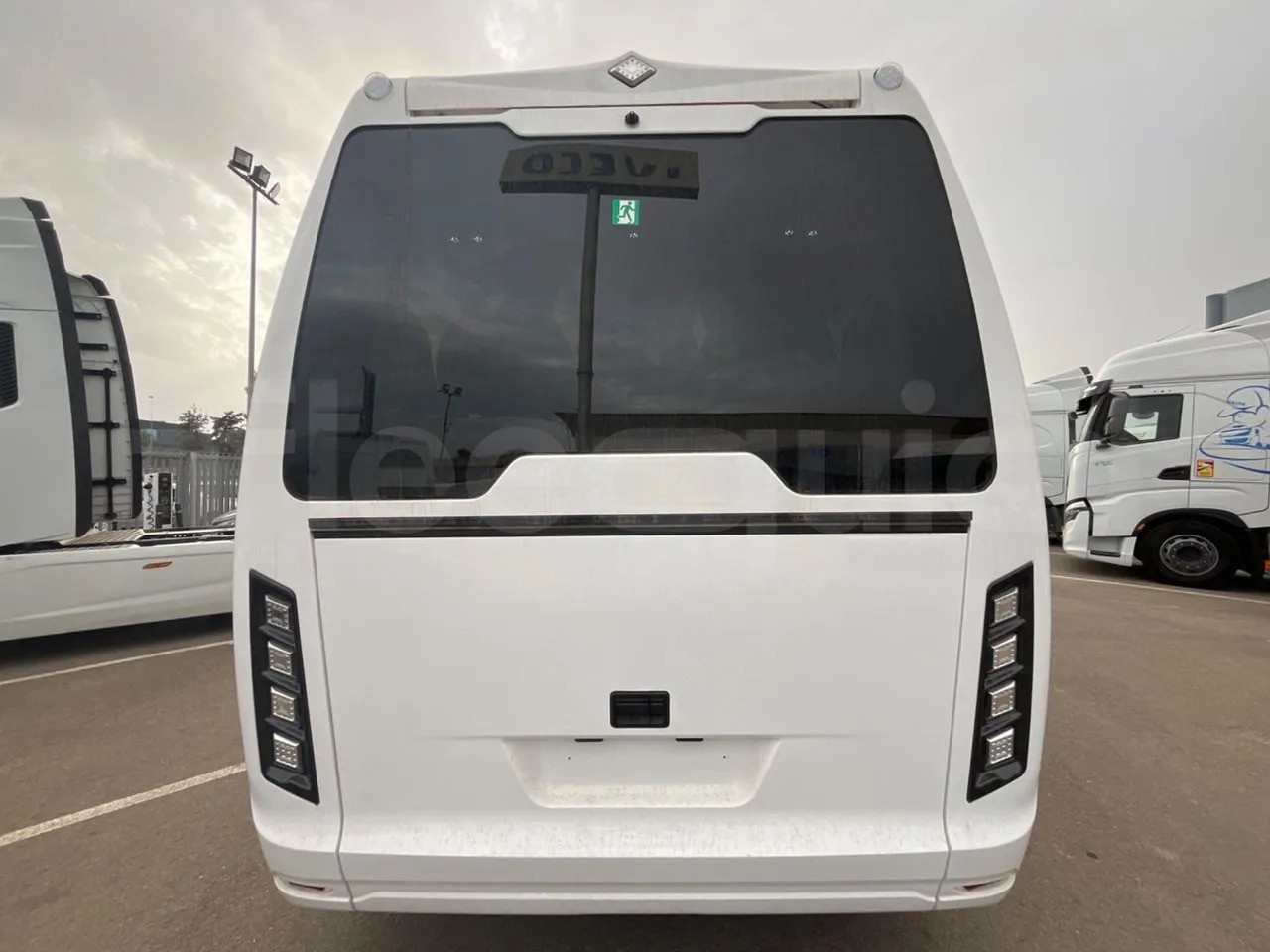 Iveco Indcar - אוטובוס בין עירוני: תמונה 5 Iveco Indcar - אוטובוס בין עירוני: תמונה 5