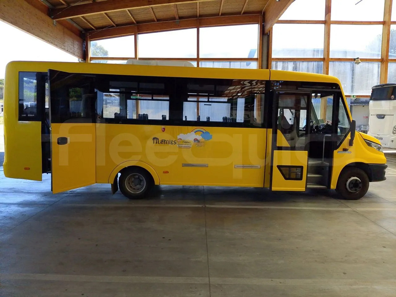 אוטובוס בית ספר Iveco Indcar: תמונה 12 אוטובוס בית ספר Iveco Indcar: תמונה 12