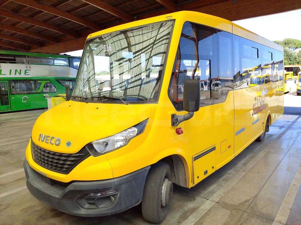 Iveco Indcar - אוטובוס בית ספר: תמונה 3 Iveco Indcar - אוטובוס בית ספר: תמונה 3