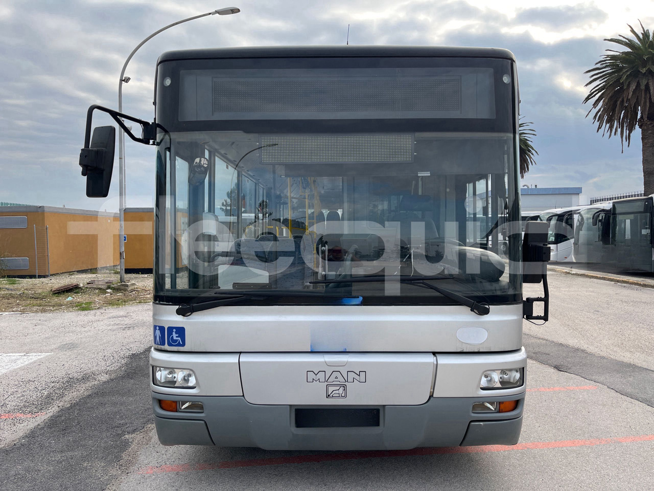 Man Lion's Classic - אוטובוס פרברים: תמונה 2 Man Lion's Classic - אוטובוס פרברים: תמונה 2