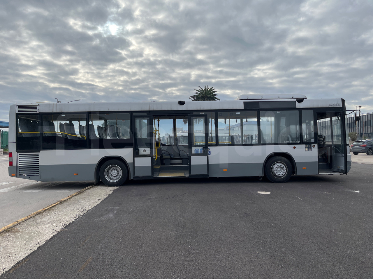 הַחכָּרָה Man Lion's Classic Man Lion's Classic: תמונה 12 הַחכָּרָה Man Lion's Classic Man Lion's Classic: תמונה 12