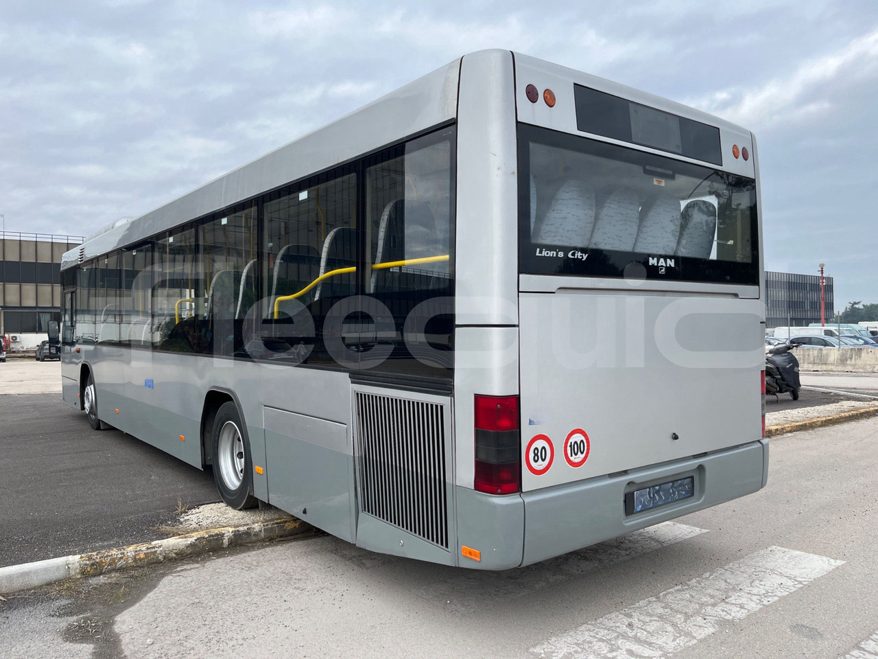 הַחכָּרָה Man Lion's Classic Man Lion's Classic: תמונה 7 הַחכָּרָה Man Lion's Classic Man Lion's Classic: תמונה 7