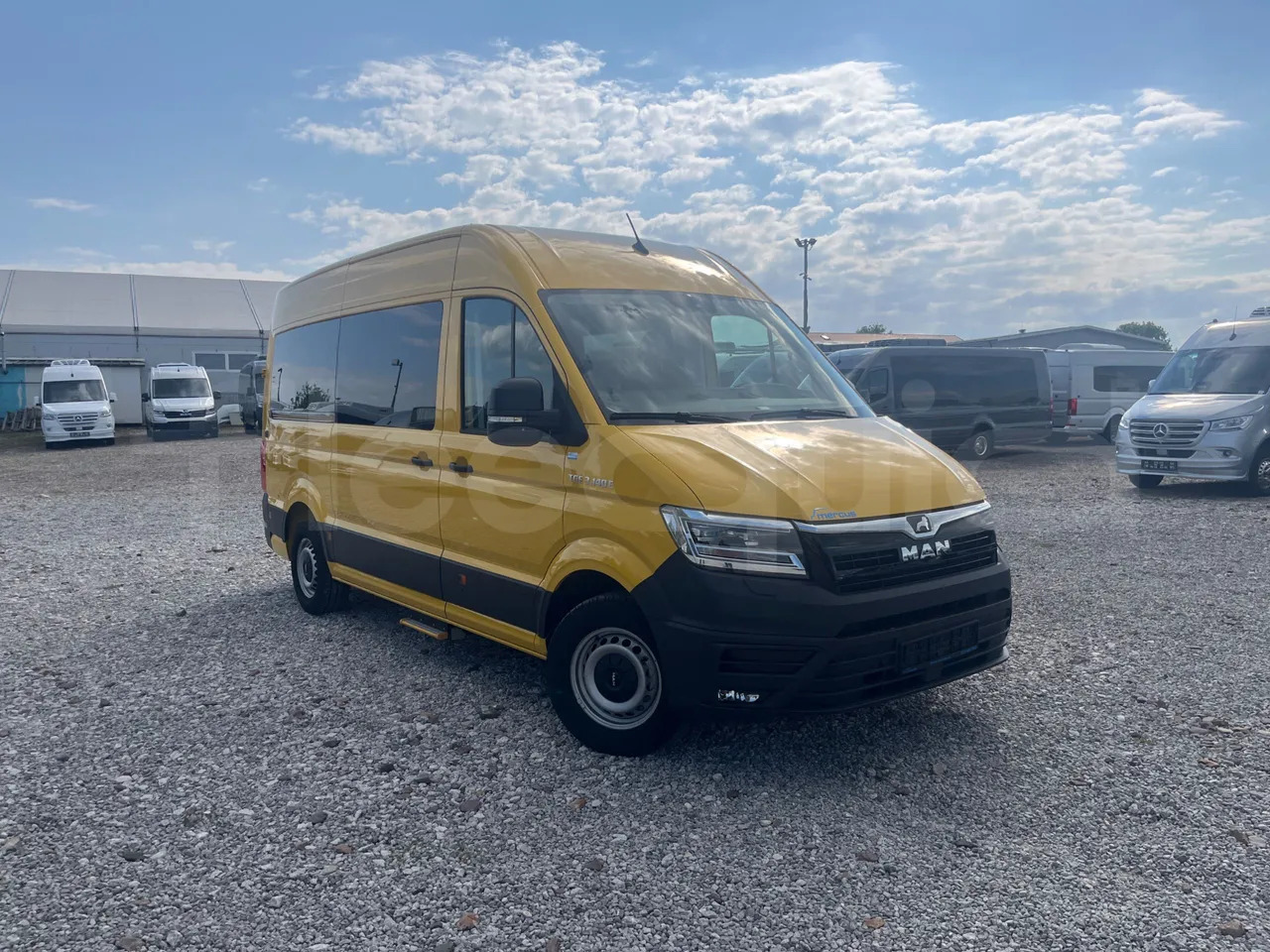 Man Mercus - אוטובוס פרברים: תמונה 1 Man Mercus - אוטובוס פרברים: תמונה 1