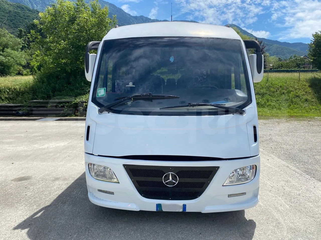 Mercedes-Benz Beluga - אוטובוס בין עירוני: תמונה 2 Mercedes-Benz Beluga - אוטובוס בין עירוני: תמונה 2
