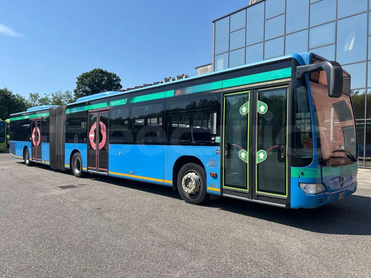 Mercedes-Benz Citaro G - אוטובוס מפרקי: תמונה 1 Mercedes-Benz Citaro G - אוטובוס מפרקי: תמונה 1