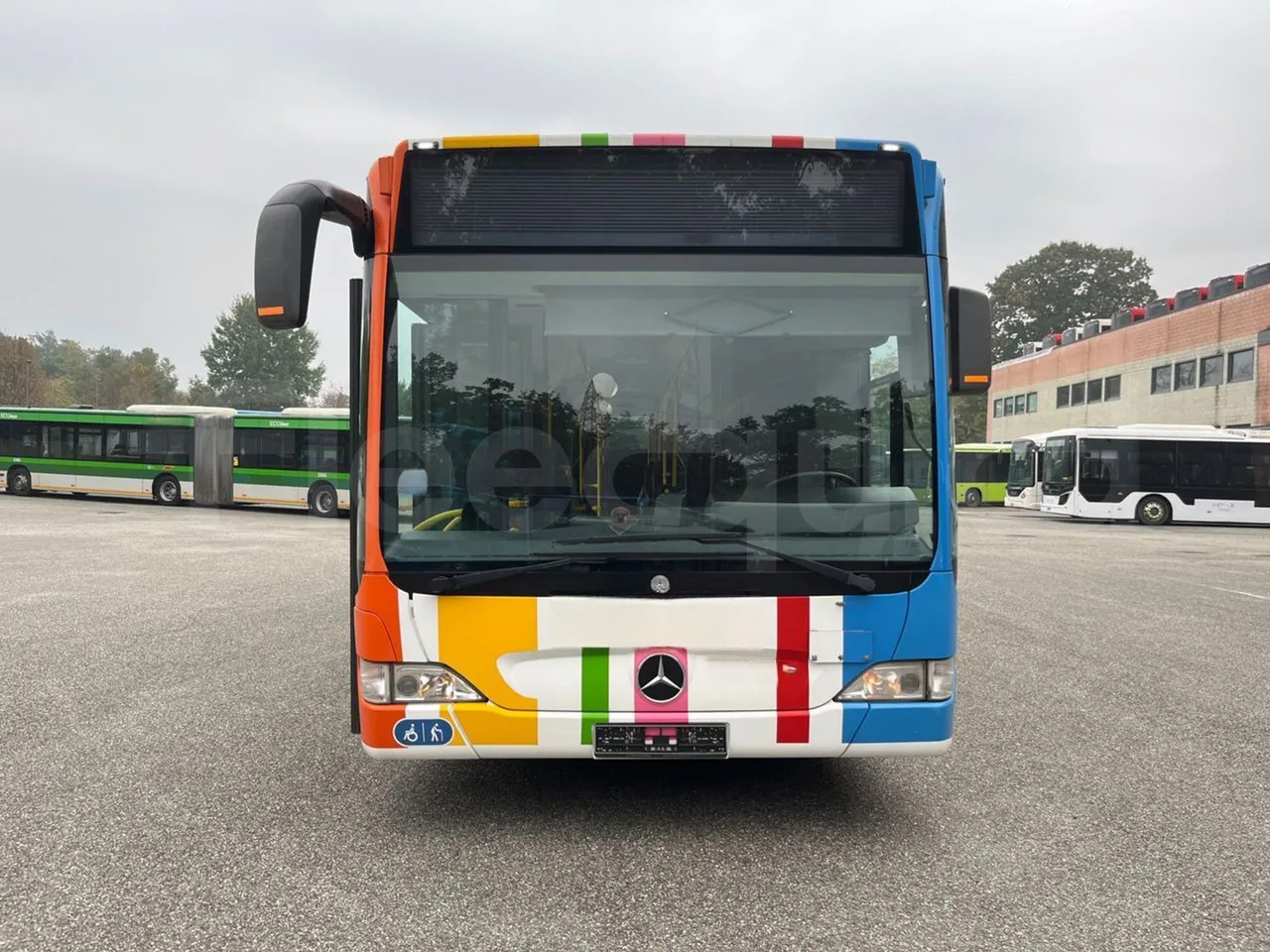 Mercedes-Benz Citaro - אוטובוס עירוני: תמונה 2 Mercedes-Benz Citaro - אוטובוס עירוני: תמונה 2