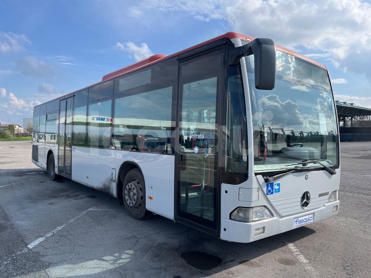 Mercedes-Benz Citaro - אוטובוס פרברים: תמונה 1 Mercedes-Benz Citaro - אוטובוס פרברים: תמונה 1