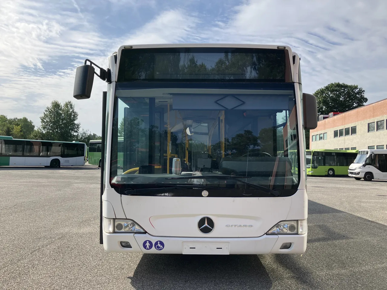 Mercedes-Benz Citaro - אוטובוס עירוני: תמונה 2 Mercedes-Benz Citaro - אוטובוס עירוני: תמונה 2
