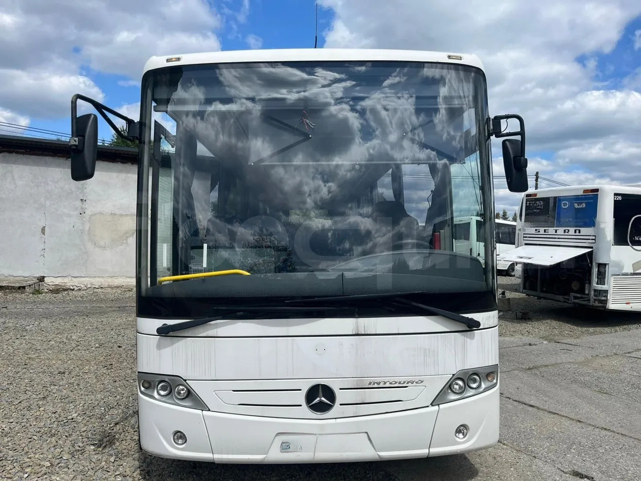 Mercedes-Benz Intouro - אוטובוס בין עירוני: תמונה 1 Mercedes-Benz Intouro - אוטובוס בין עירוני: תמונה 1