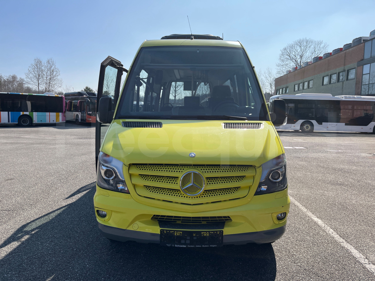 Mercedes-Benz Sprinter - מיניבוס, כלי רכב מסחרי לנוסעים: תמונה 2 Mercedes-Benz Sprinter - מיניבוס, כלי רכב מסחרי לנוסעים: תמונה 2