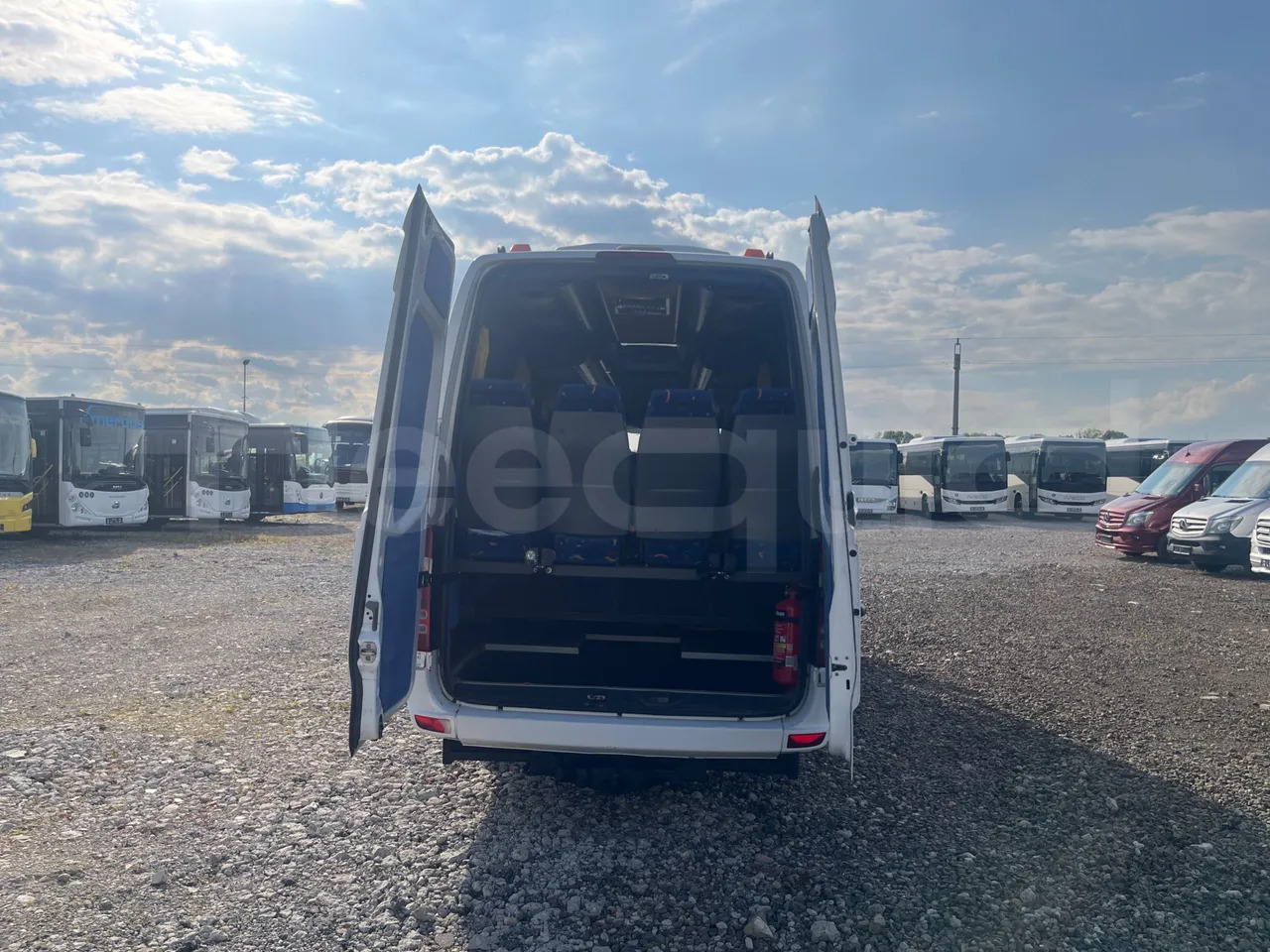 Mercedes-Benz Sprinter - אוטובוס פרברים: תמונה 4 Mercedes-Benz Sprinter - אוטובוס פרברים: תמונה 4