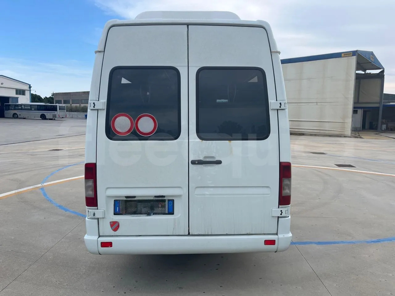 Mercedes-Benz Sprinter - מיניבוס, כלי רכב מסחרי לנוסעים: תמונה 5 Mercedes-Benz Sprinter - מיניבוס, כלי רכב מסחרי לנוסעים: תמונה 5