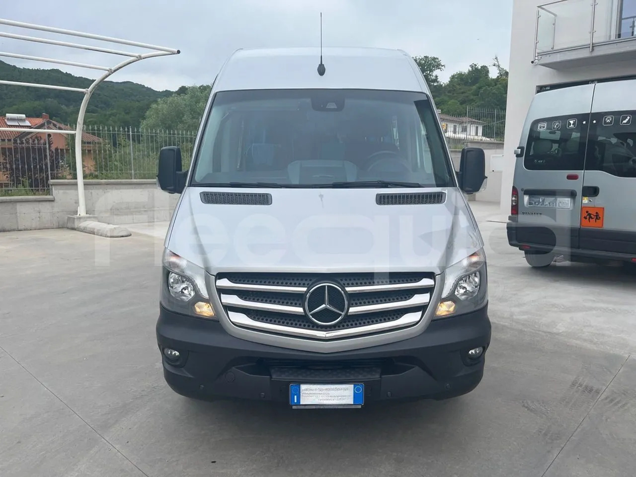 Mercedes-Benz Sprinter - מיניבוס, כלי רכב מסחרי לנוסעים: תמונה 2 Mercedes-Benz Sprinter - מיניבוס, כלי רכב מסחרי לנוסעים: תמונה 2