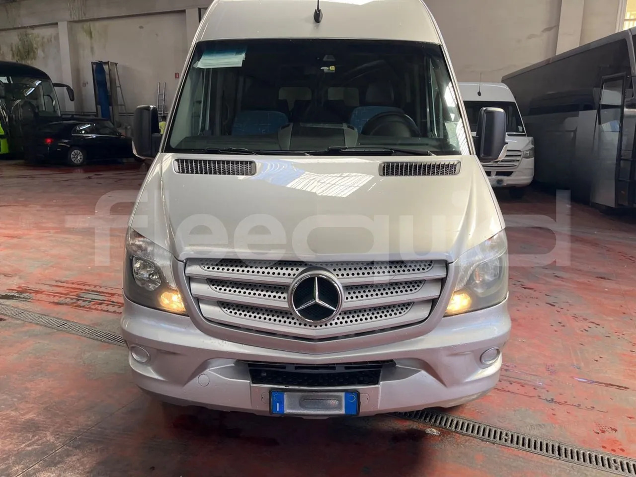 Mercedes-Benz Sprinter - מיניבוס, כלי רכב מסחרי לנוסעים: תמונה 2 Mercedes-Benz Sprinter - מיניבוס, כלי רכב מסחרי לנוסעים: תמונה 2