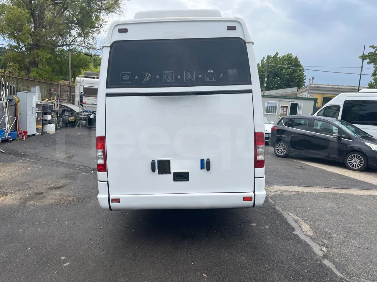 Mercedes-Benz Sprinter - מיניבוס, כלי רכב מסחרי לנוסעים: תמונה 5 Mercedes-Benz Sprinter - מיניבוס, כלי רכב מסחרי לנוסעים: תמונה 5