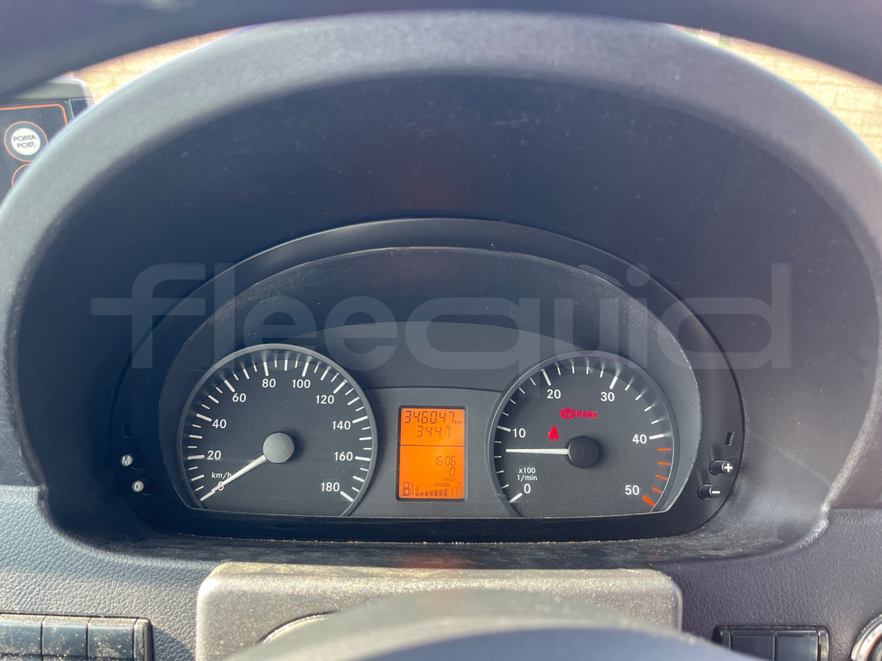 Mercedes-Benz Sprinter - מיניבוס, כלי רכב מסחרי לנוסעים: תמונה 3 Mercedes-Benz Sprinter - מיניבוס, כלי רכב מסחרי לנוסעים: תמונה 3