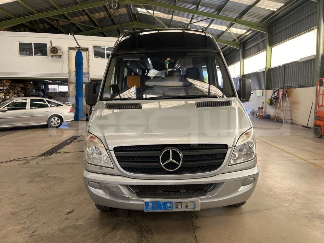 Mercedes-Benz Sprinter - מיניבוס, כלי רכב מסחרי לנוסעים: תמונה 2 Mercedes-Benz Sprinter - מיניבוס, כלי רכב מסחרי לנוסעים: תמונה 2