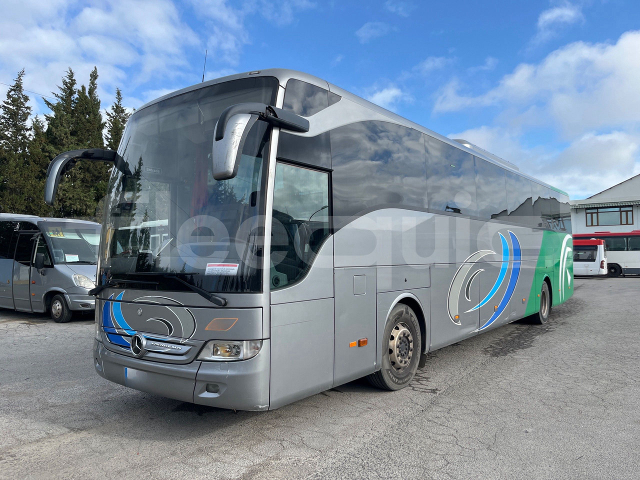 Mercedes-Benz Tourismo - אוטובוס בין עירוני: תמונה 4 Mercedes-Benz Tourismo - אוטובוס בין עירוני: תמונה 4
