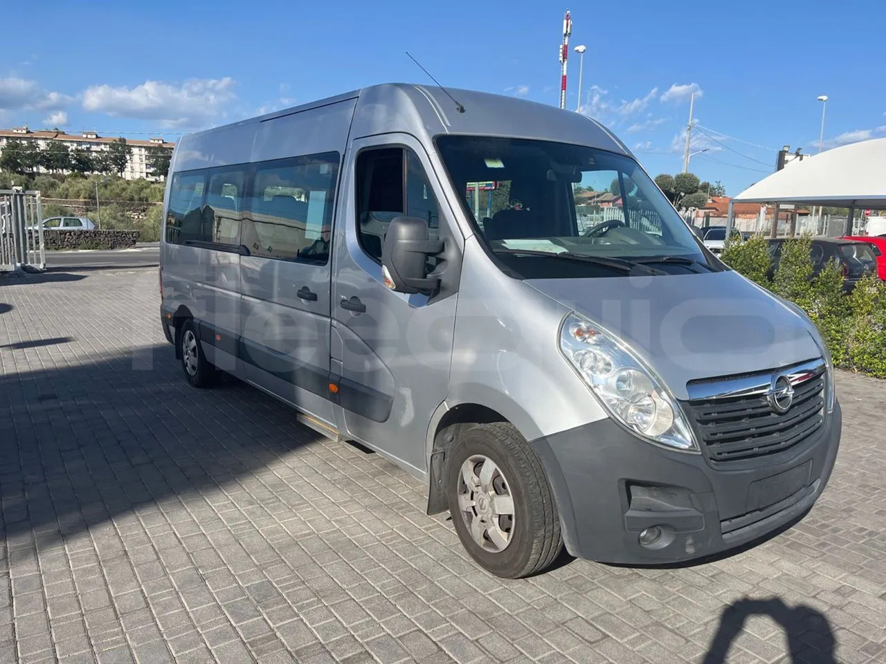 Opel Movano - אוטובוס פרברים: תמונה 1 Opel Movano - אוטובוס פרברים: תמונה 1