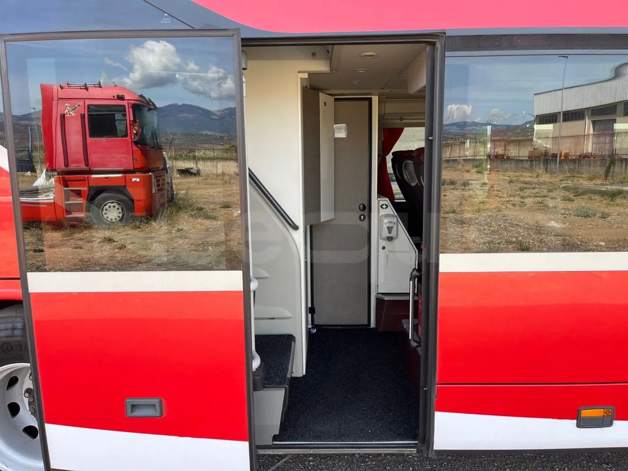 אוטובוס בין עירוני Setra S 531 DT: תמונה 15