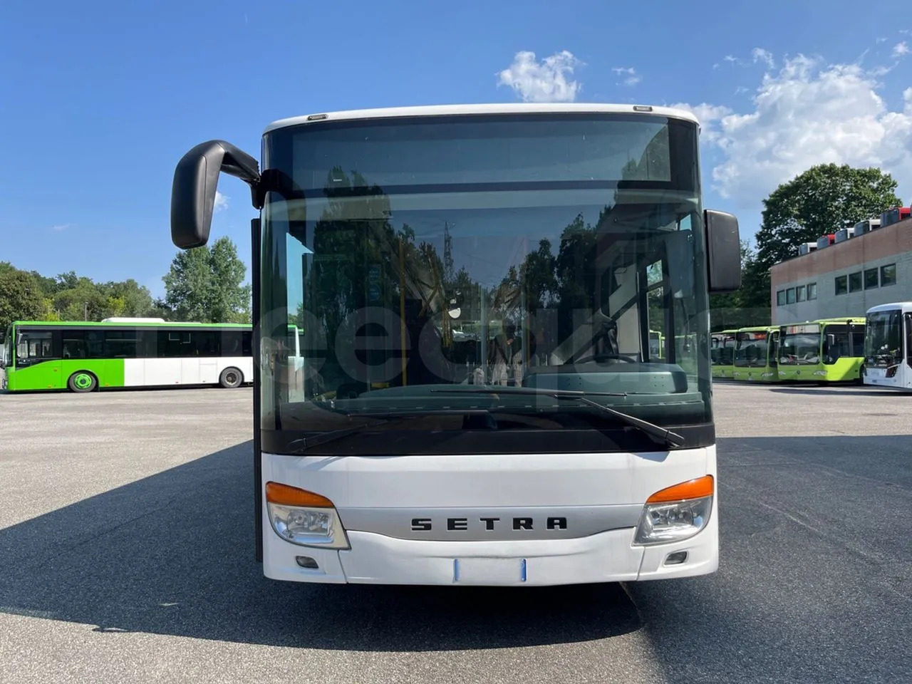 Setra S415 - אוטובוס עירוני: תמונה 1 Setra S415 - אוטובוס עירוני: תמונה 1