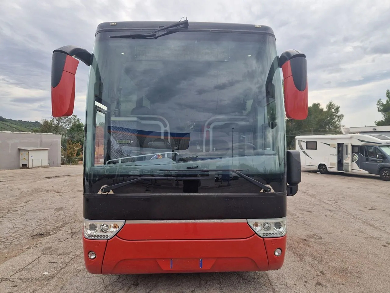 Van Hool Acron - אוטובוס בין עירוני: תמונה 2 Van Hool Acron - אוטובוס בין עירוני: תמונה 2