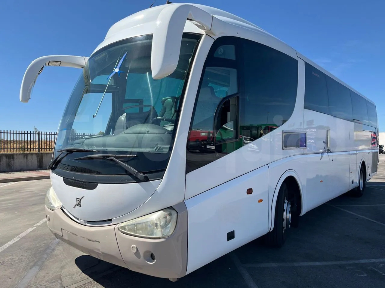 Volvo B12BER - אוטובוס בין עירוני: תמונה 4 Volvo B12BER - אוטובוס בין עירוני: תמונה 4