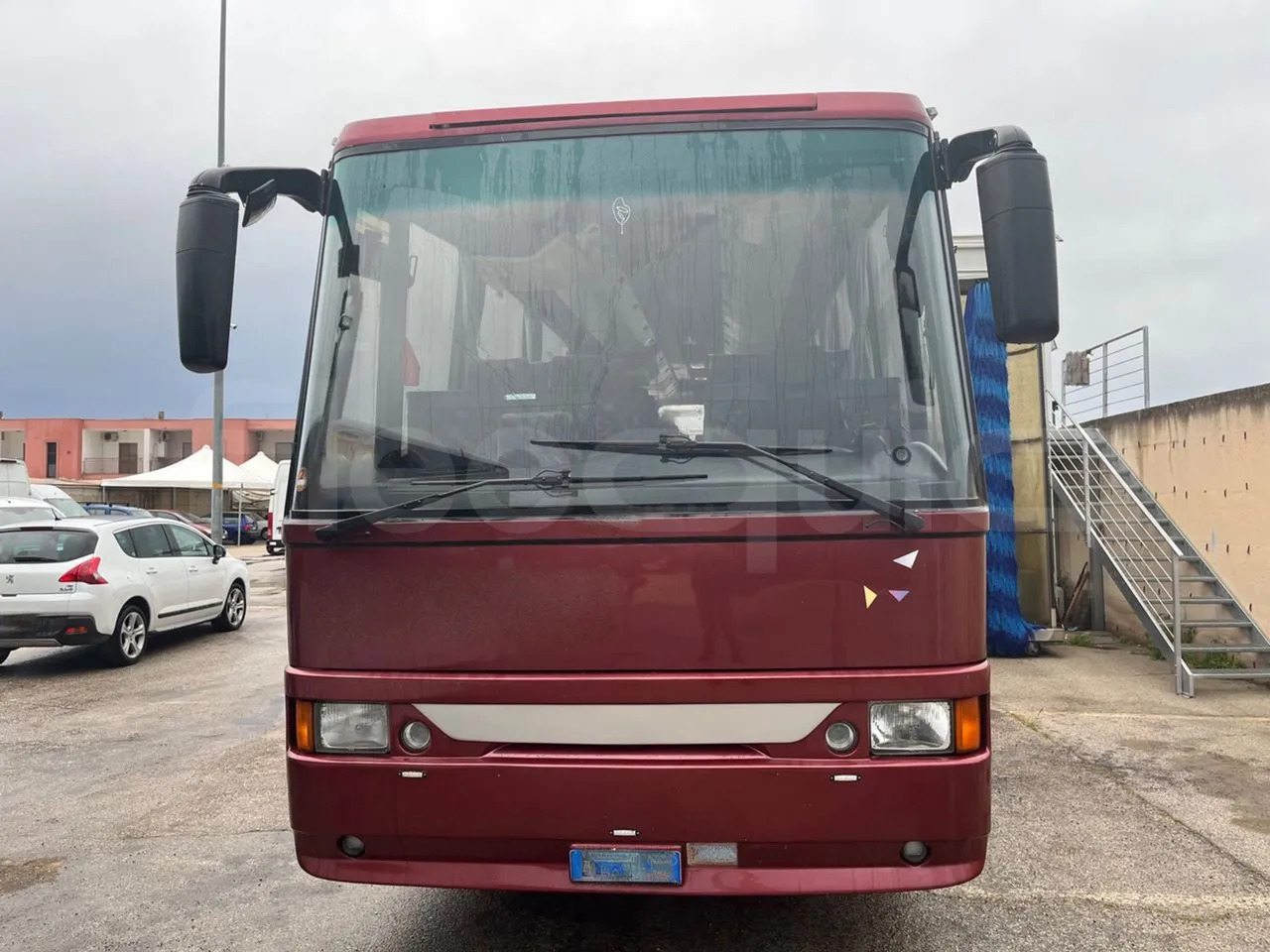 Volvo B12 - אוטובוס בין עירוני: תמונה 2 Volvo B12 - אוטובוס בין עירוני: תמונה 2