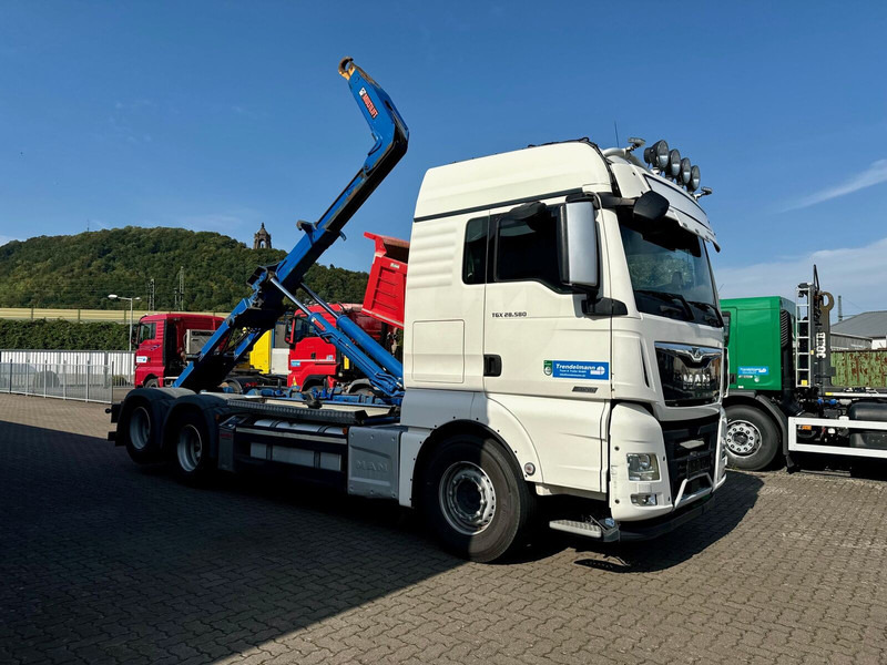 MAN TGX 26.580 BL 6x2 Zwillingbereifte Liftachse Abroller Hiab Funk- - משאית הרמת וו: תמונה 4 MAN TGX 26.580 BL 6x2 Zwillingbereifte Liftachse Abroller Hiab Funk- - משאית הרמת וו: תמונה 4
