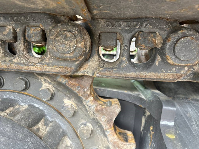 מחפר סורק Volvo EC 220 EL: תמונה 13