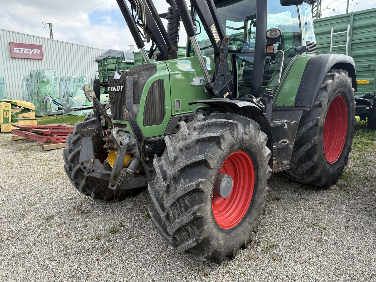 Fendt 415 TMS - טרקטור חקלאי: תמונה 2 Fendt 415 TMS - טרקטור חקלאי: תמונה 2