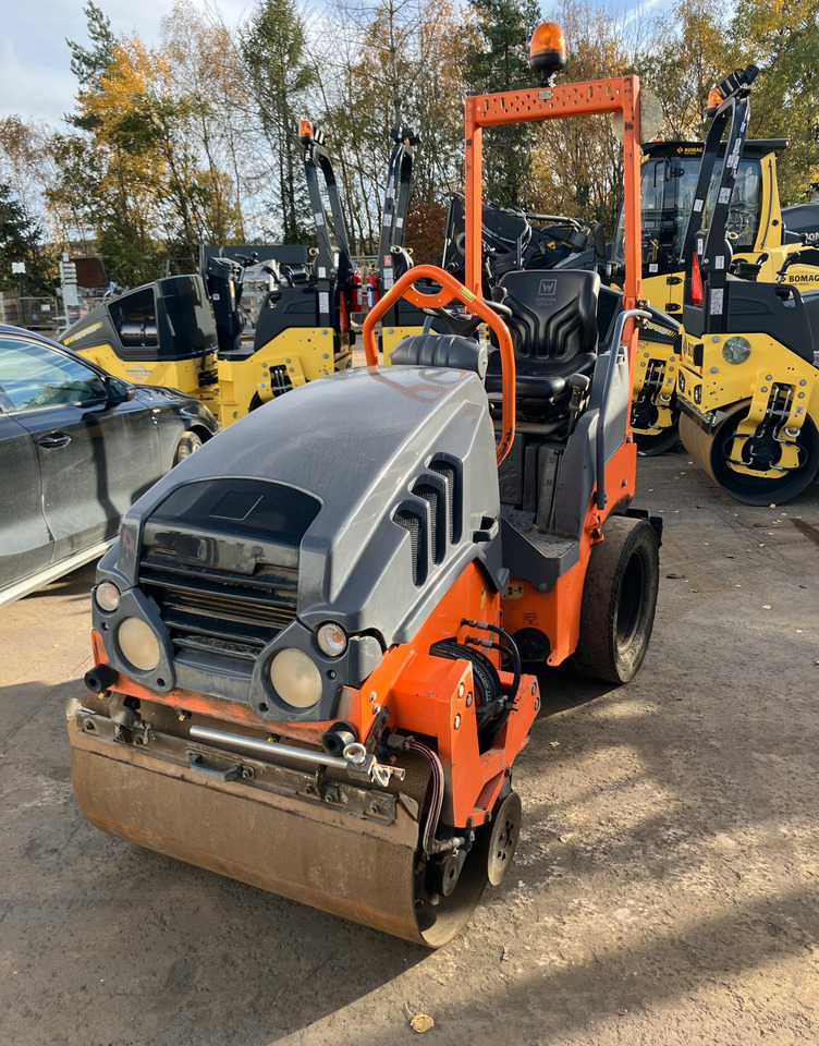 HAMM HD 10 C-VT - מכבש משולב: תמונה 1 HAMM HD 10 C-VT - מכבש משולב: תמונה 1