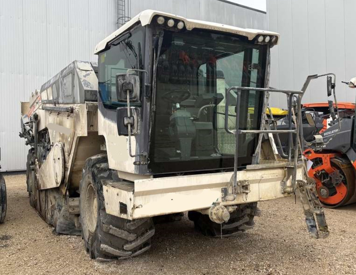 WIRTGEN WR 240i S-PACK - מייצב קרקע: תמונה 1 WIRTGEN WR 240i S-PACK - מייצב קרקע: תמונה 1