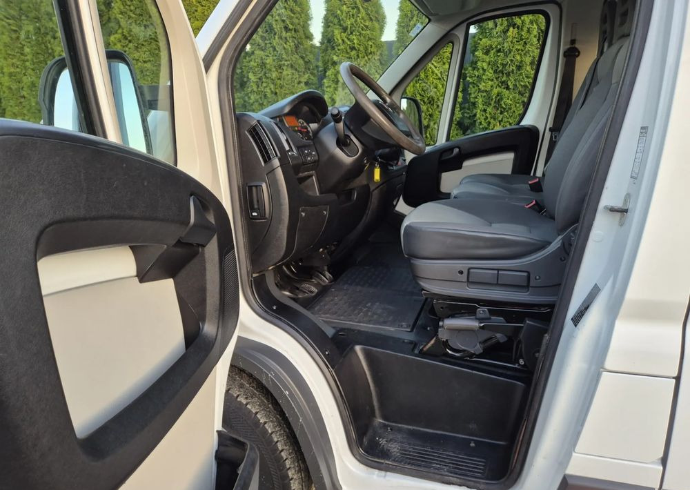 Fiat DUCATO 2.3 150KM / - כלי רכב מסחרי קומבי: תמונה 4 Fiat DUCATO 2.3 150KM / - כלי רכב מסחרי קומבי: תמונה 4