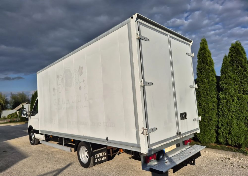 Iveco 50C15 3.0 150KM - כלי רכב מסחרי עם תיבה: תמונה 3 Iveco 50C15 3.0 150KM - כלי רכב מסחרי עם תיבה: תמונה 3