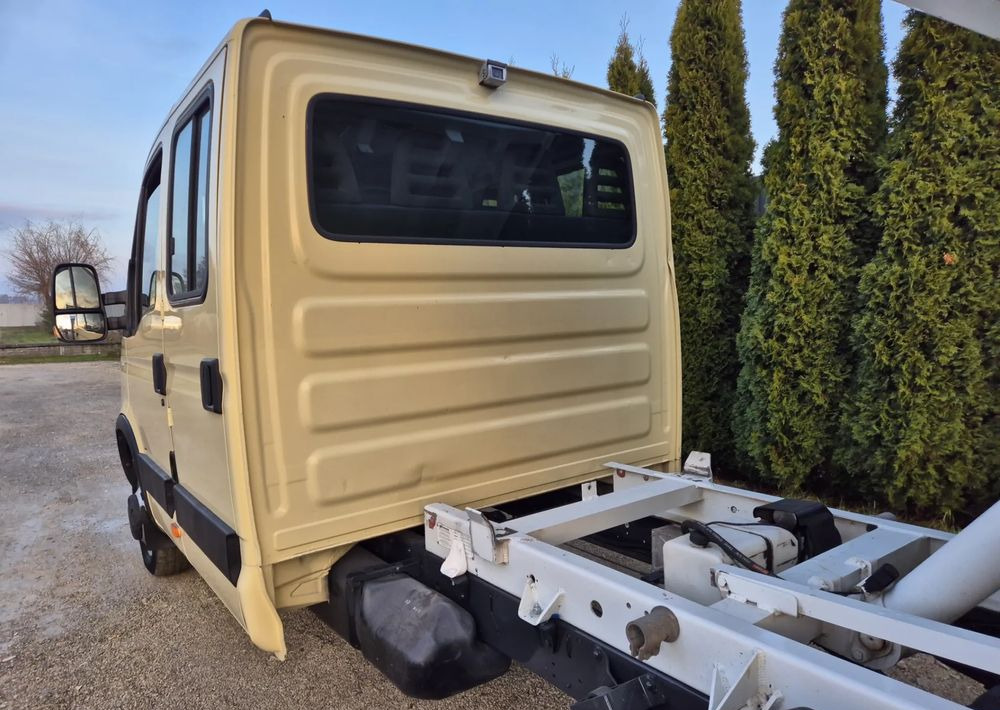 Iveco 50C18 3.0 180KM brygadówka/ - כלי רכב מסחרי מזהיר: תמונה 4 Iveco 50C18 3.0 180KM brygadówka/ - כלי רכב מסחרי מזהיר: תמונה 4