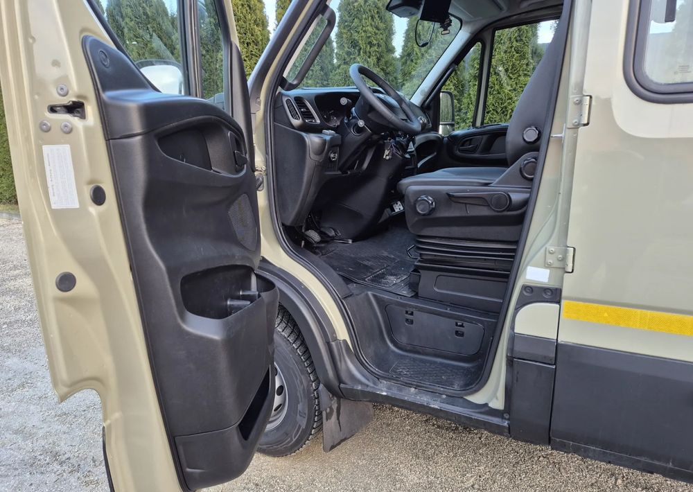 Iveco 70C17 3.0 170KM/Brygadówka / - כלי רכב מסחרי מזהיר: תמונה 5 Iveco 70C17 3.0 170KM/Brygadówka / - כלי רכב מסחרי מזהיר: תמונה 5