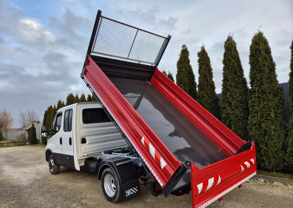 Iveco Iveco 35c18 3.0 180KM Brygadówka/ - כלי רכב מסחרי מזהיר: תמונה 3 Iveco Iveco 35c18 3.0 180KM Brygadówka/ - כלי רכב מסחרי מזהיר: תמונה 3