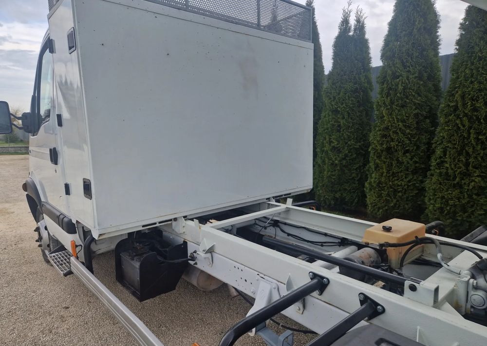 Renault Mascott 3.0 DXI 150KM - כלי רכב מסחרי מזהיר: תמונה 5 Renault Mascott 3.0 DXI 150KM - כלי רכב מסחרי מזהיר: תמונה 5