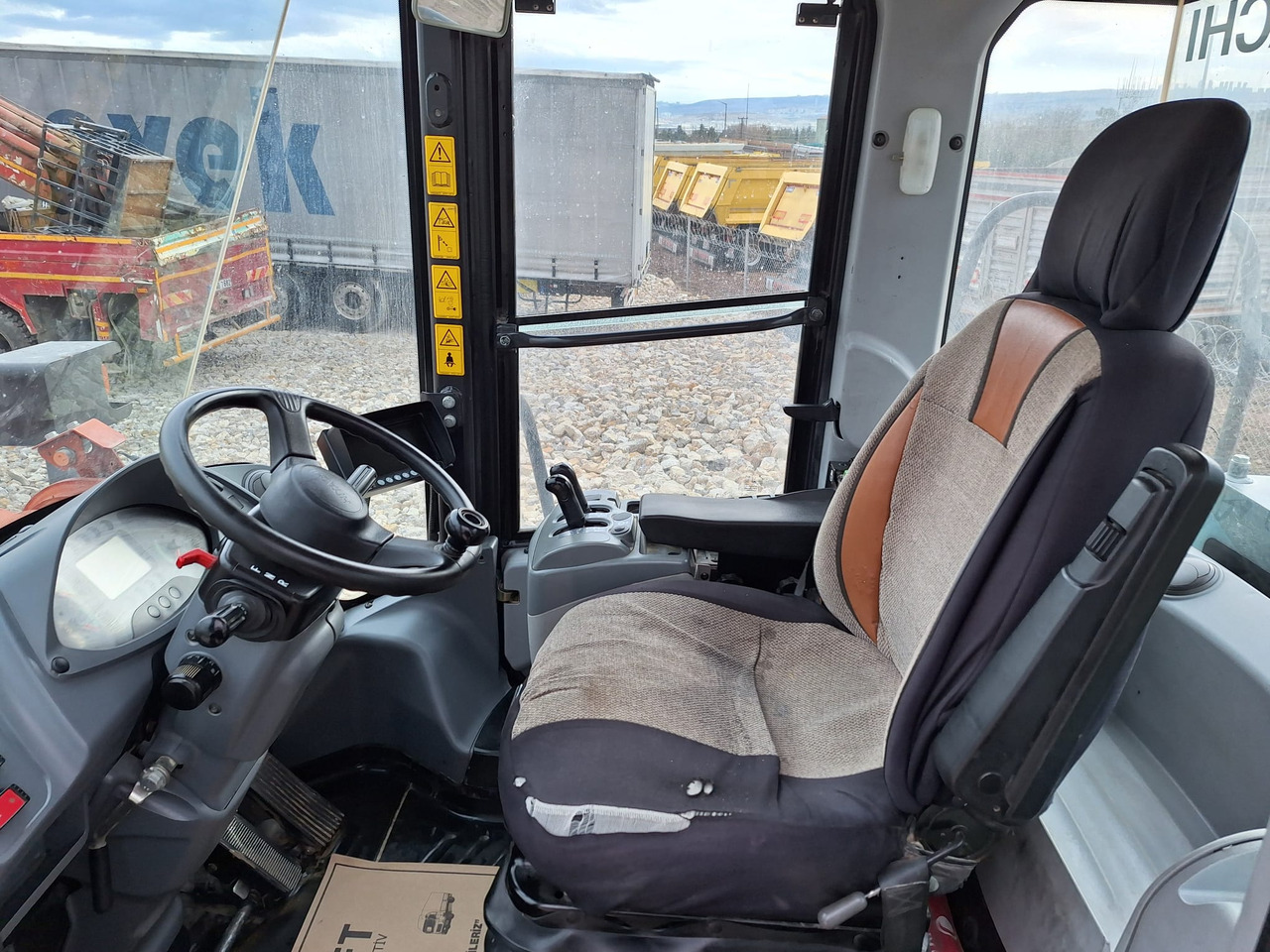 מעמיס גלגלים HITACHI ZW 310-5A: תמונה 15