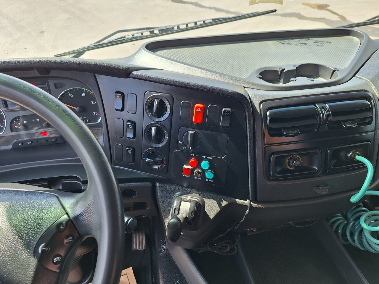 משאית משאבת בטון MERCEDES-BENZ AXOR 4140 ZOOMLION 43X-5RZ: תמונה 13