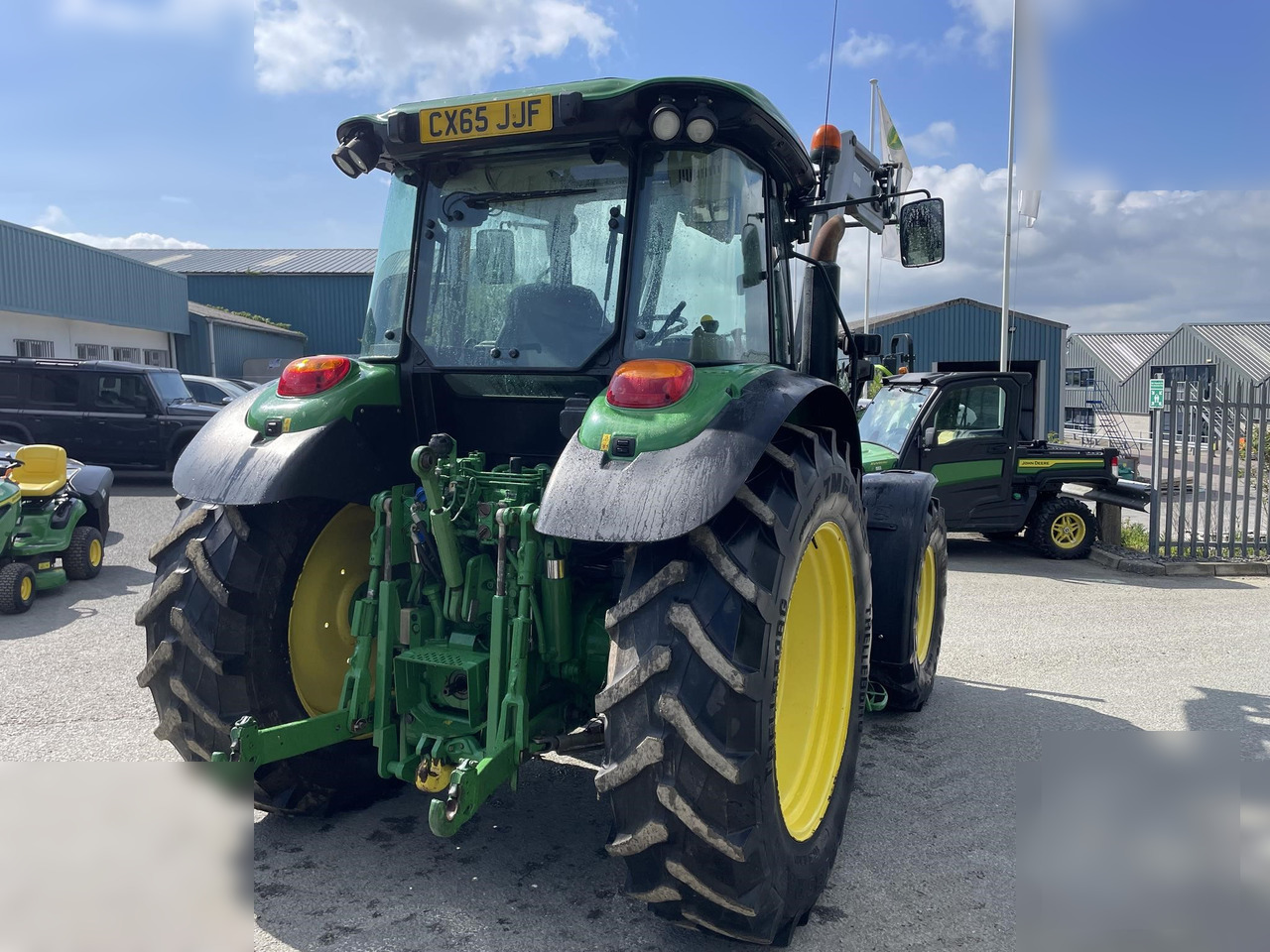 2015 JOHN DEERE 6110RC - טרקטור חקלאי: תמונה 5 2015 JOHN DEERE 6110RC - טרקטור חקלאי: תמונה 5